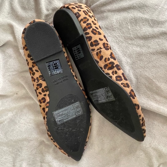 Leopard print flats - Picture 2 of 2